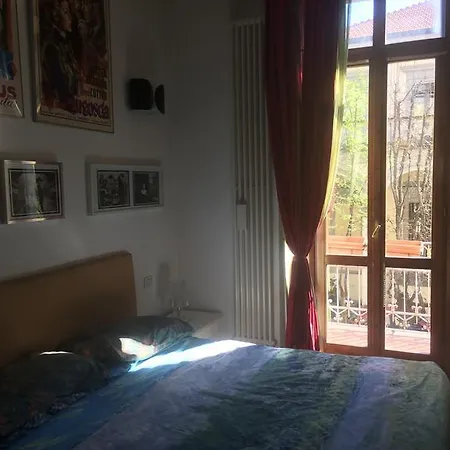 Amazing Flat With Terrace Milánó